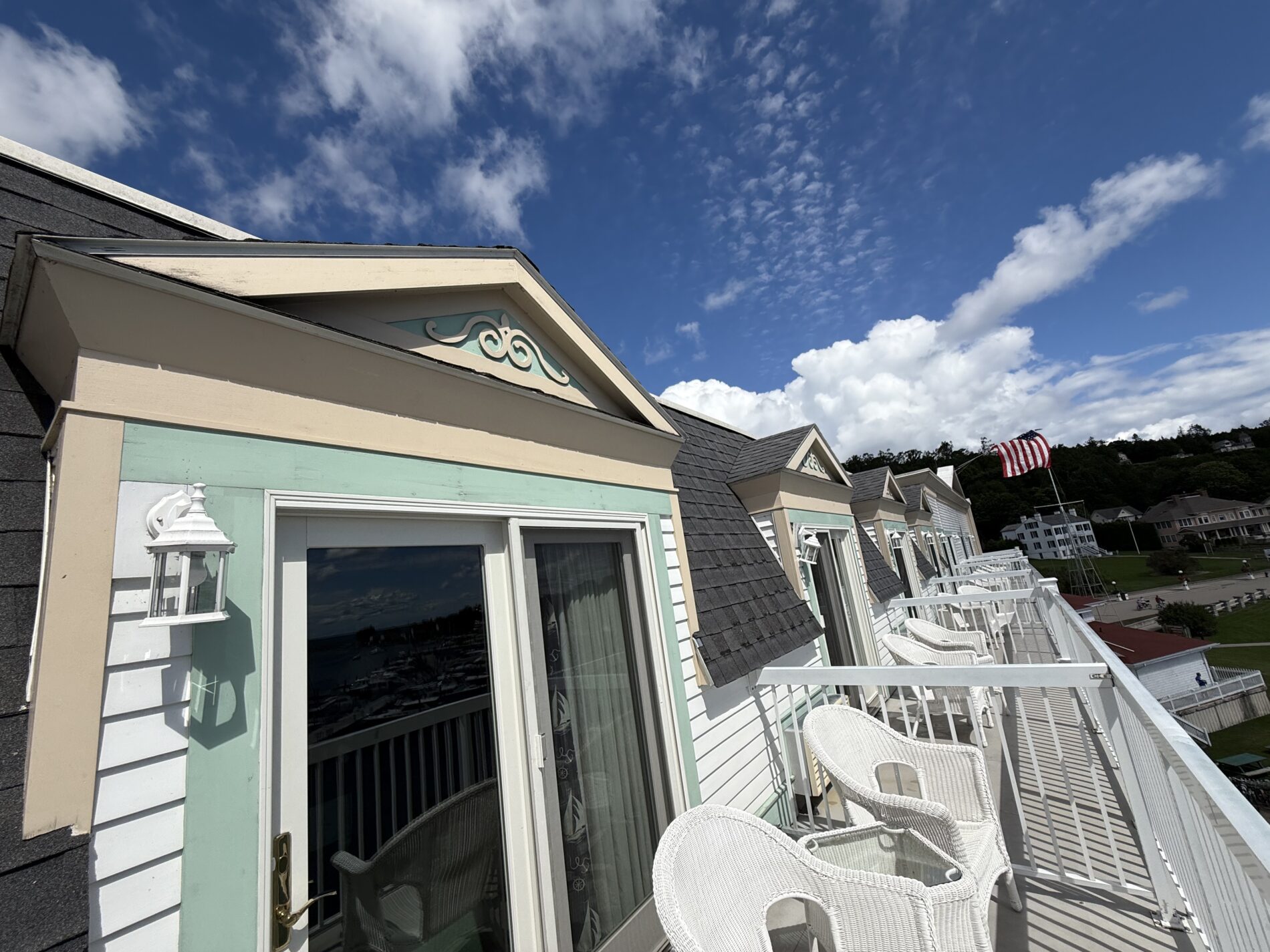 Best Early May Hotel Deals on Mackinac Island (2026)